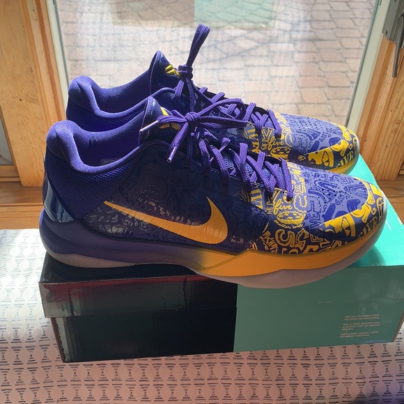Kobe 5 rings - Picture 2 of 5